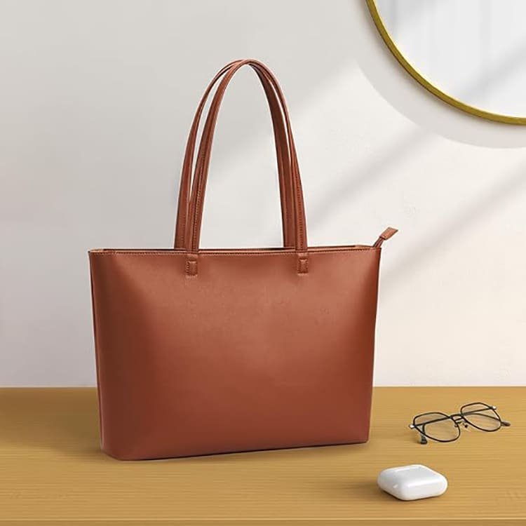 1.what is the difference between a fake and a real tote bag