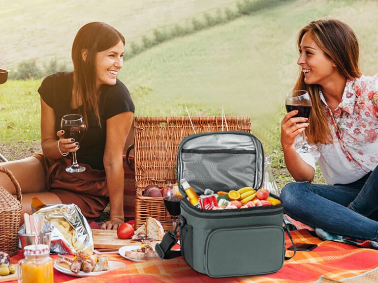 what factors considered in customizing a cooler bag factory guide