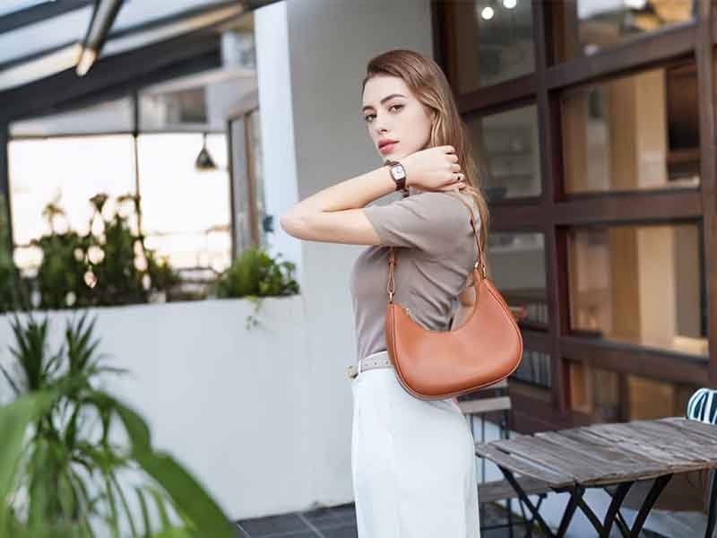 what are shoulder bags