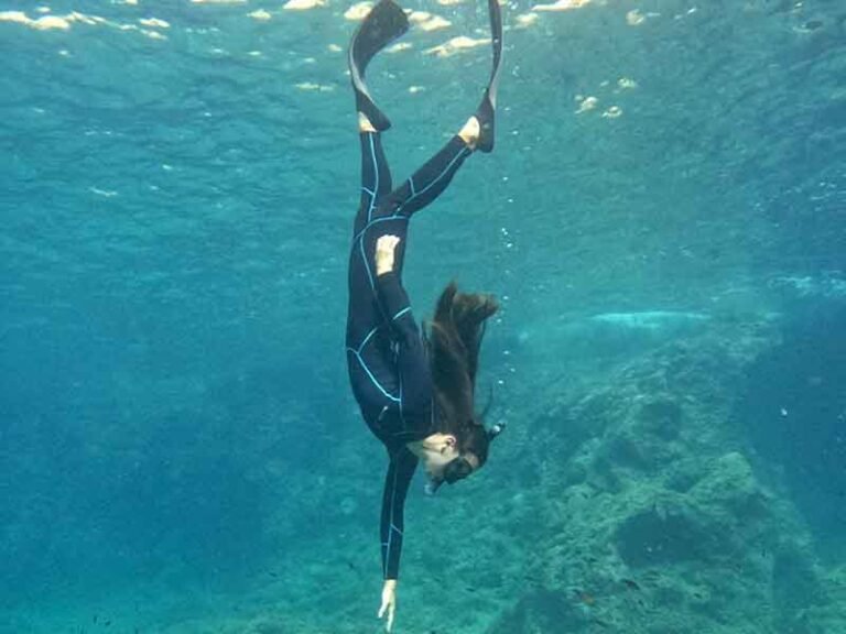 what are wetsuits made of a comprehensive guide