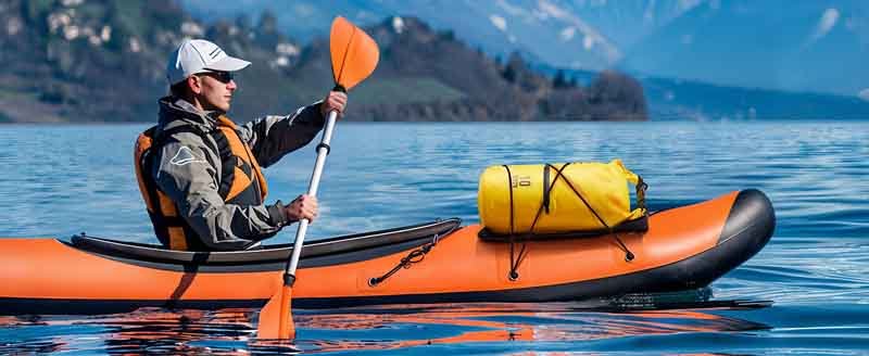 4 which dry bags are best for kayaking water sports