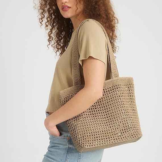 1 what is a straw bag