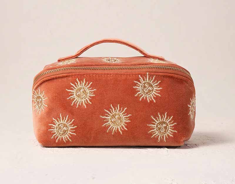 7. elizabeth scarlett sun goddess open flat
