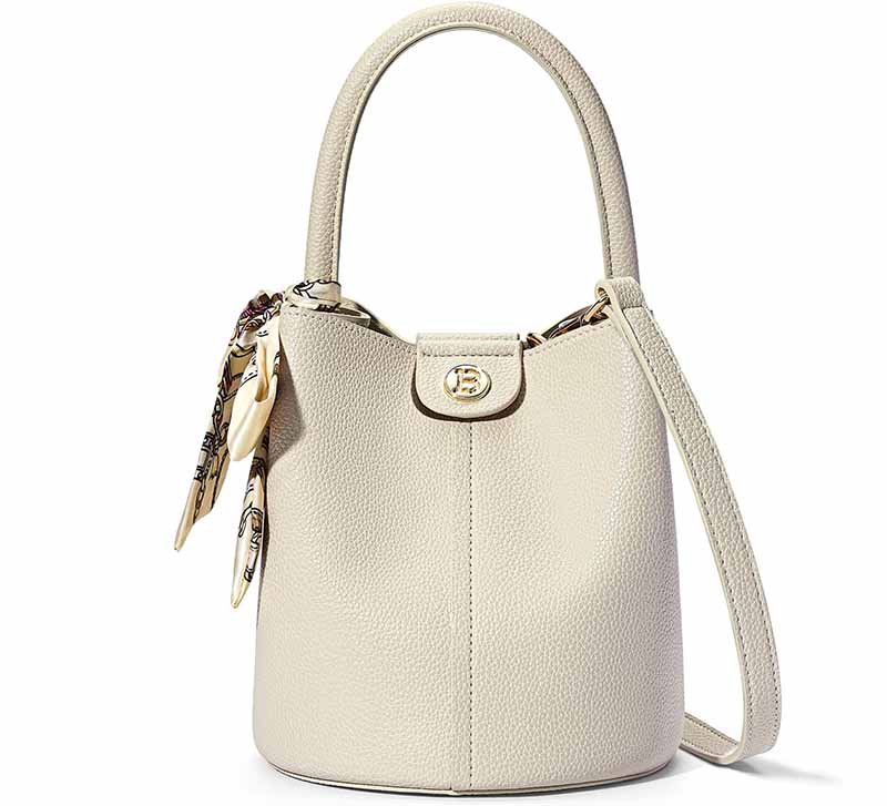 1.what defines a designer bag 