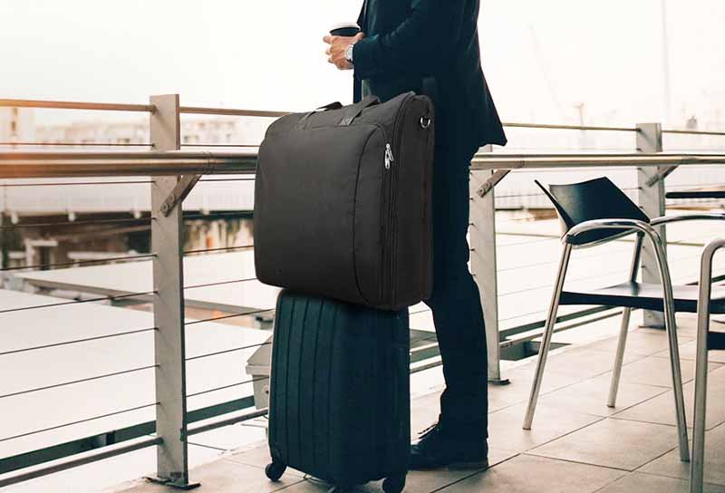 1.what should you look for in a garment bag manufacturer