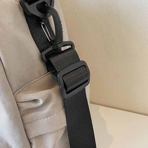 adjustable shoulder strap