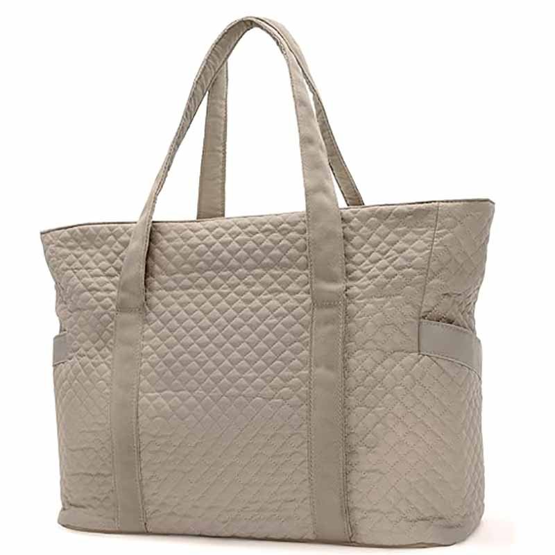 20 19 large capacity zippered tote