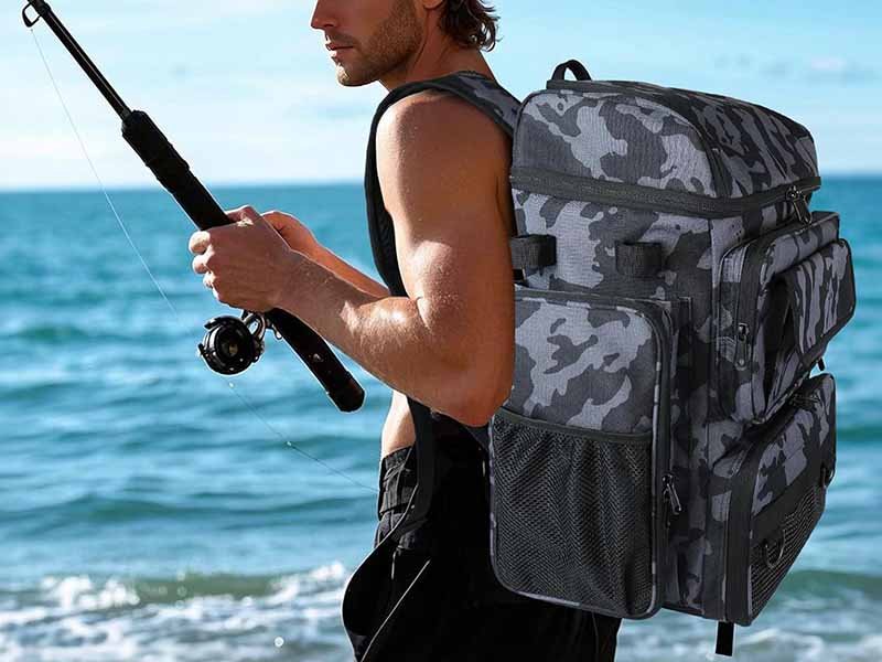 hard base vs soft base fishing bags (1)