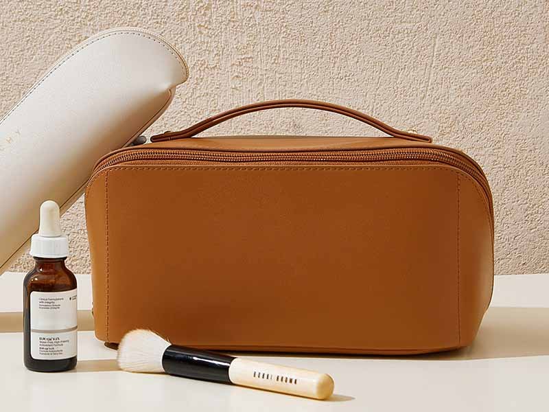 types of makeup bags