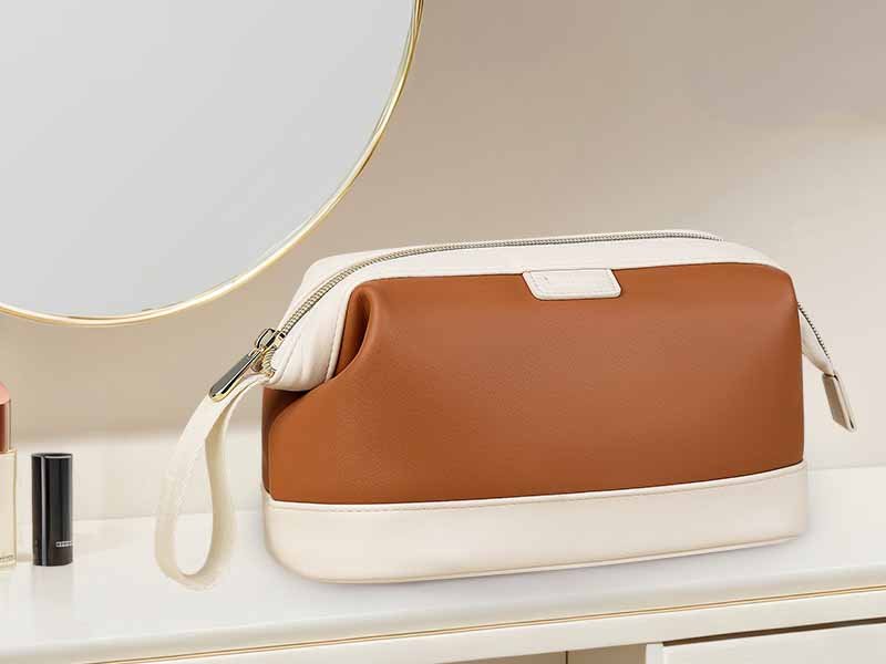 pu leather vs microfiber leather makeup bags