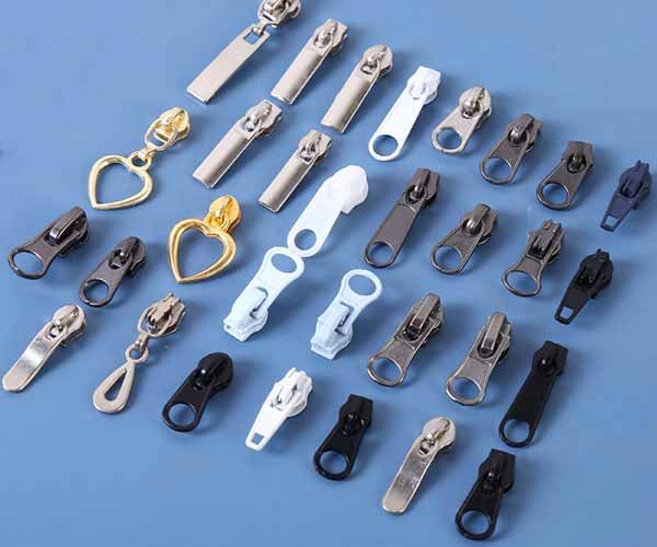 1. custom zippers and zipper pulls