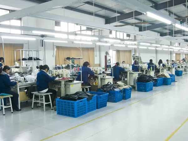 1. szoneier’s manufacturing capabilities — end to end control from fabric to finish