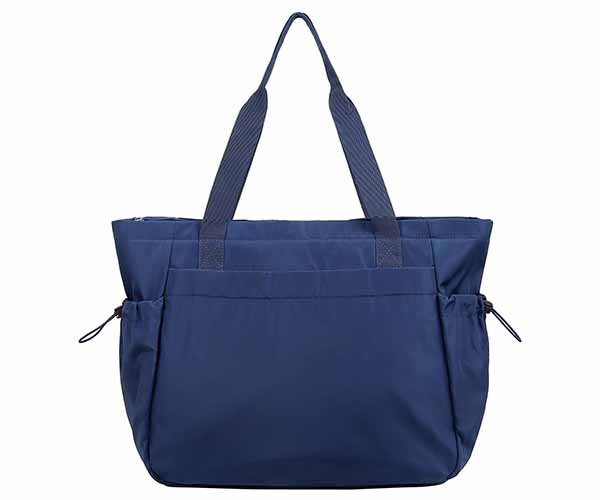 10. zippered tote bags