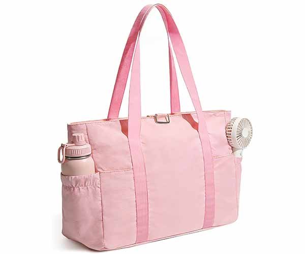 14. large capacity travel totes