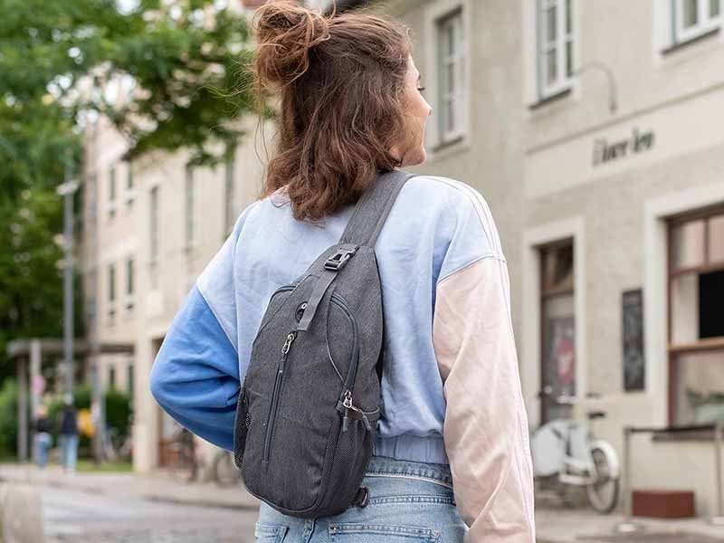 3 how to choose crossbody bags