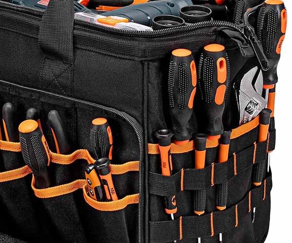 1. long tool slots