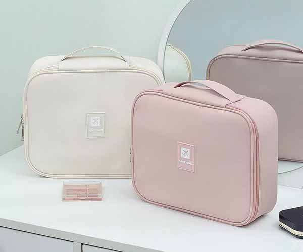 1. makeup bag