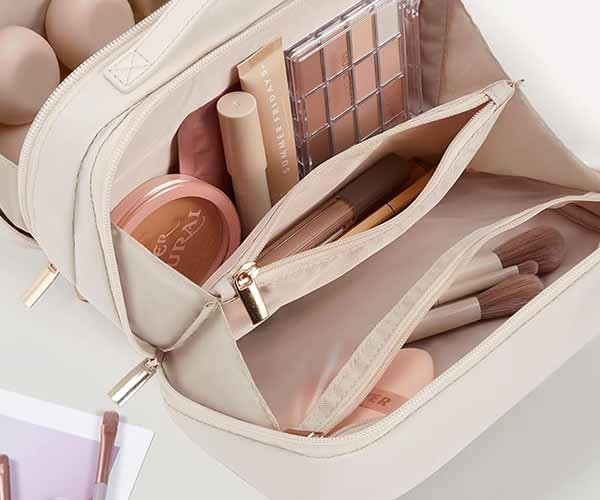 4. zipper pocket