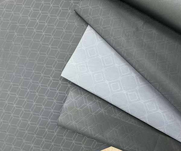6. printed brand lining