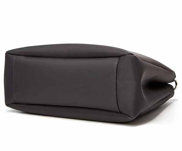 2. bottom gusset