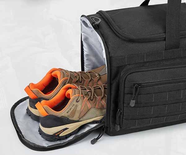 2. shoe compartment