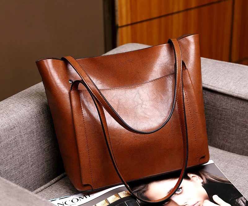 leather tote bag