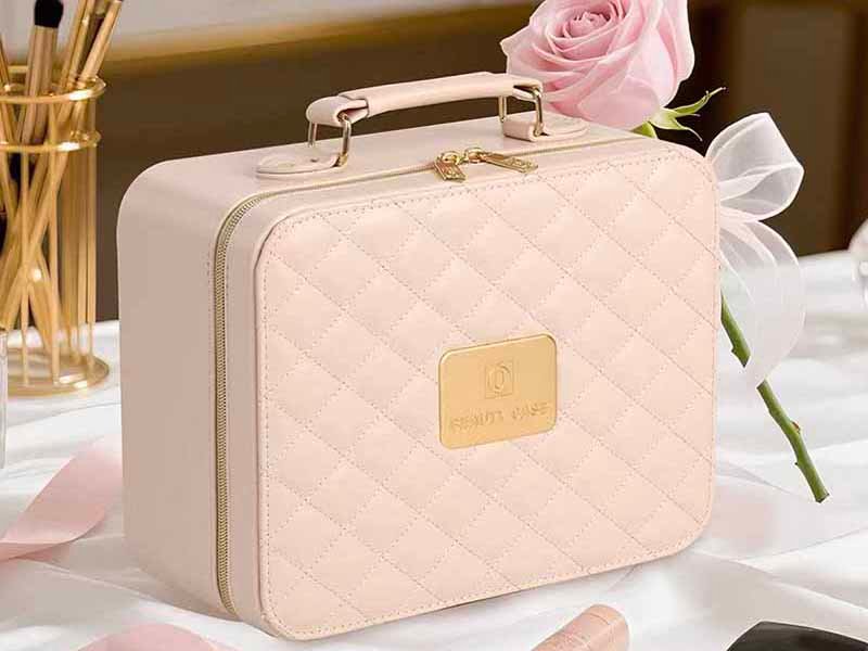 0 what cosmetic bag trends should beauty brands watch in 2026